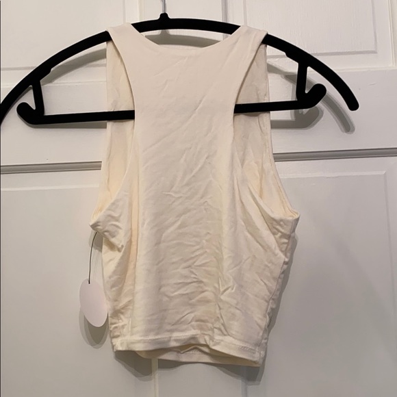 Basic Crop Tank - Picture 2 of 2